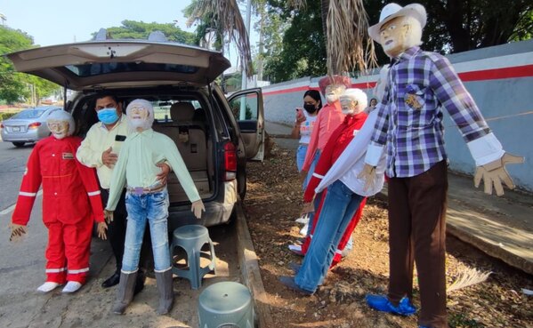 ¿Qué representa la quema del ‘año viejo’ en la noche del 31 de diciembre?