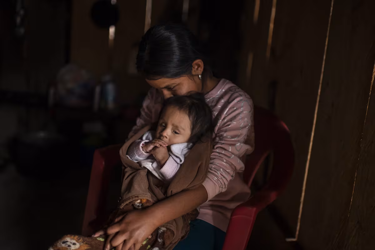 Activistas demandan tipificar como delito el matrimonio infantil en Chiapas