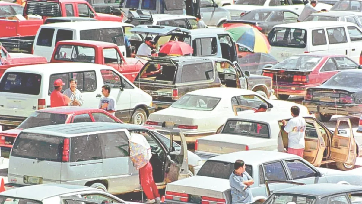 Ratifican aranceles de hasta 10% a autos “chocolate”