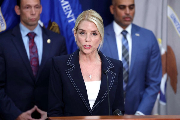 Estos son los cargos de los que EE.UU. acusa a Maduro: Fiscal Bondi