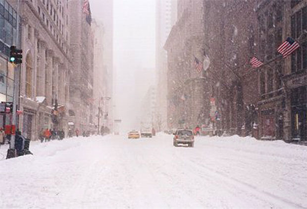 Dos muertos por tormenta de nieve en EE.UU.