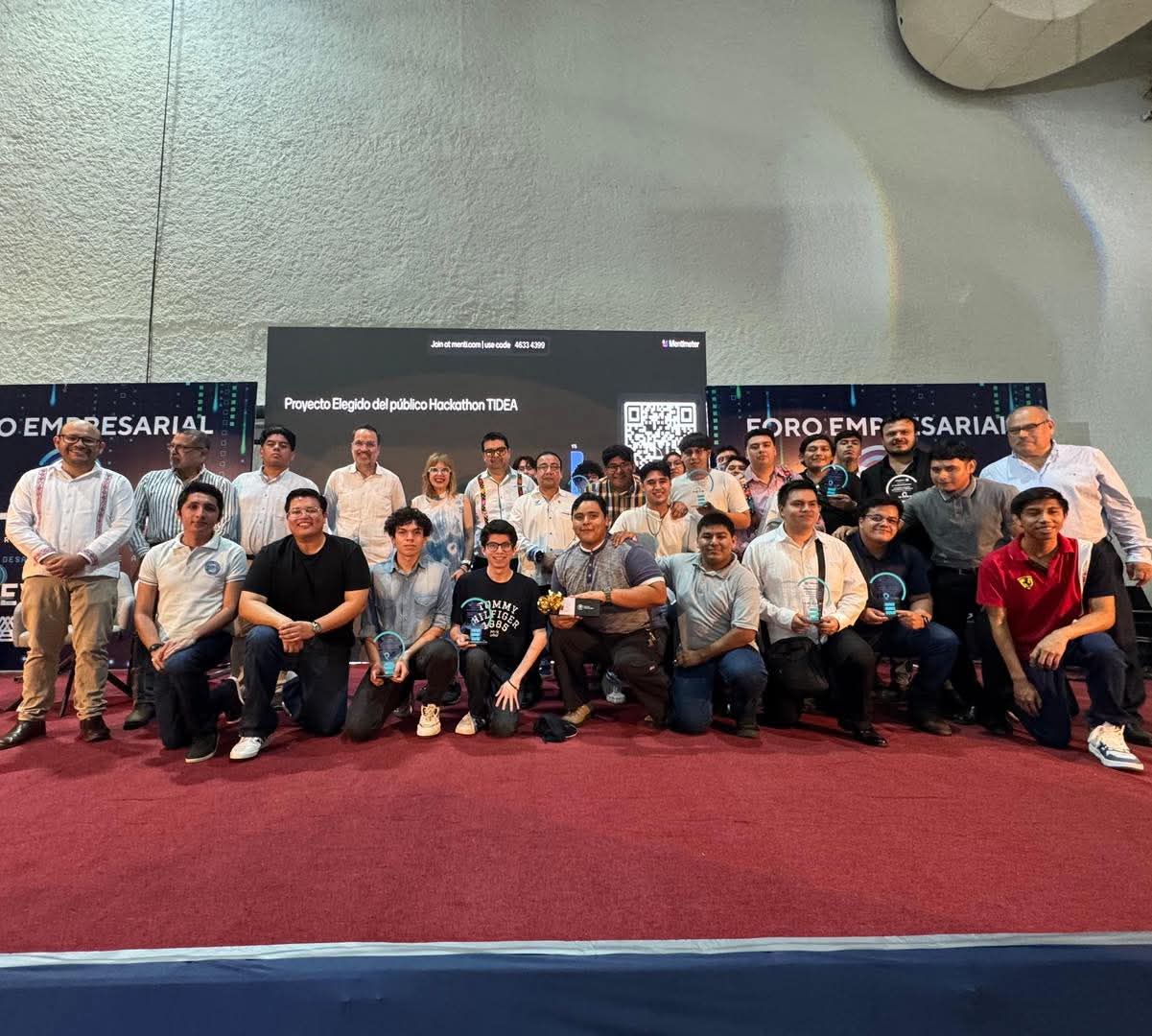 UJAT logra tres primeros lugares y un premio especial en el Hackatón T-IDEA 2026