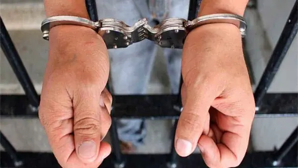 FGR obtiene sentencia de más de ocho años de prisión contra tres personas por portación de armas en Tabasco