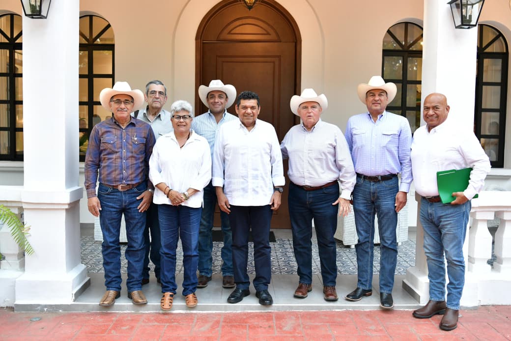 Tabasco, referente nacional por programas dirigidos a fortalecer sector pecuario con programas como Crédito Ganadero a la Palabra: SINIIGA