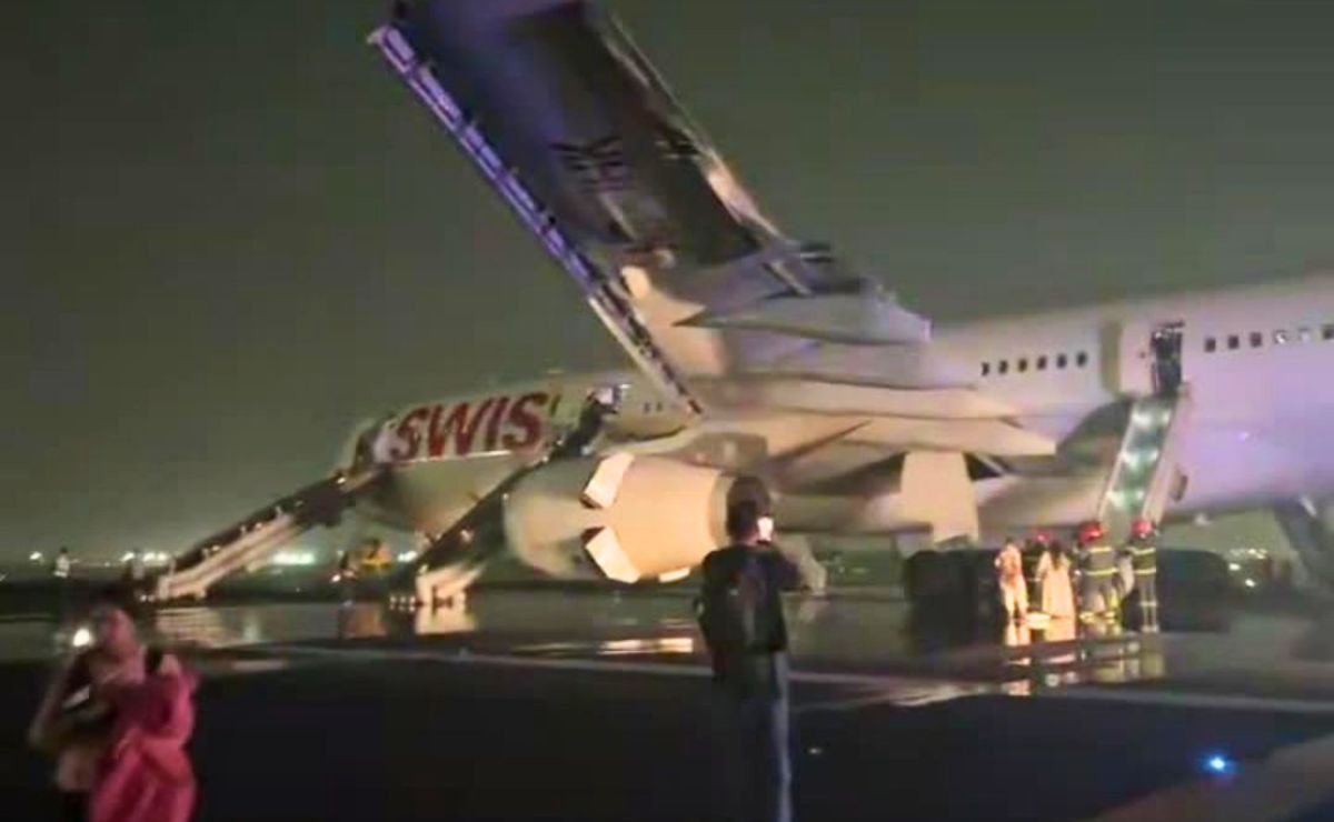Avión sufre incendio en motor al despegar en Nueva Delhi; hay heridos