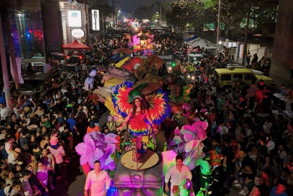 Autoridades emiten restricciones para desfile de carros alegóricos en Tabasco