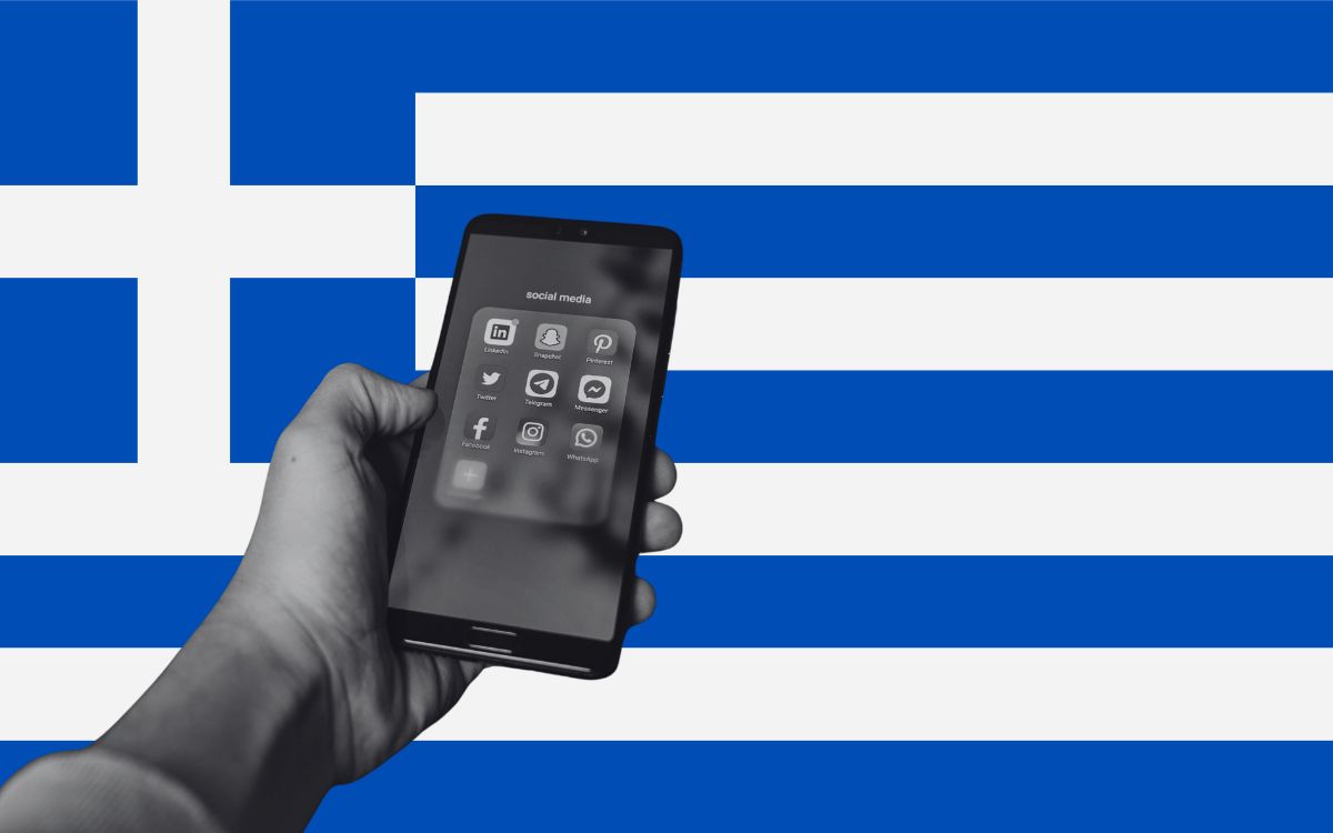 Grecia prohibirá redes sociales a menores