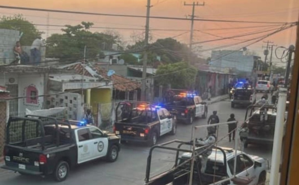 Javier May promete cero impunidad tras muerte de agente en Jalapa