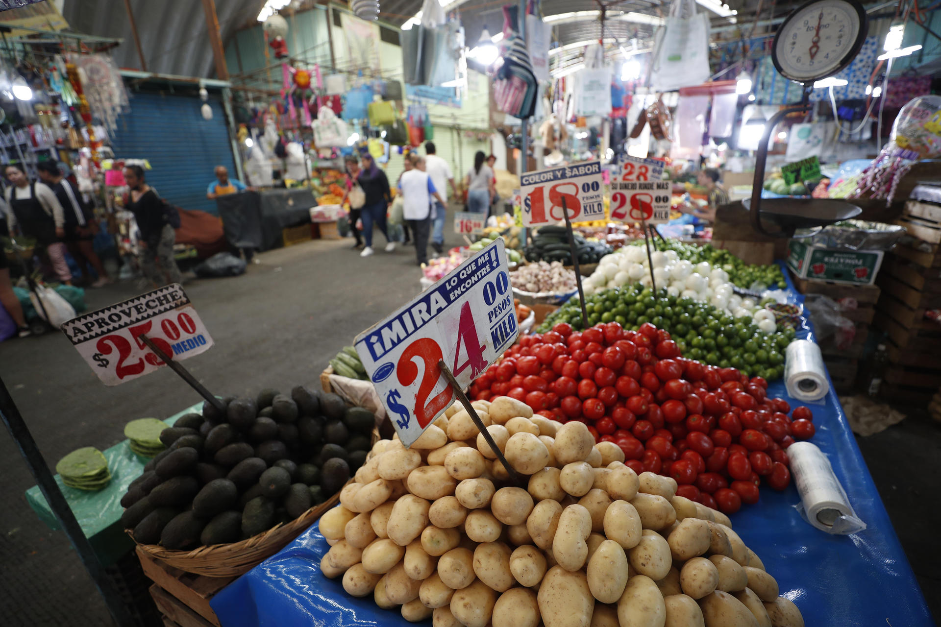 Inflación en México acelera a 4.59% en marzo de 2026