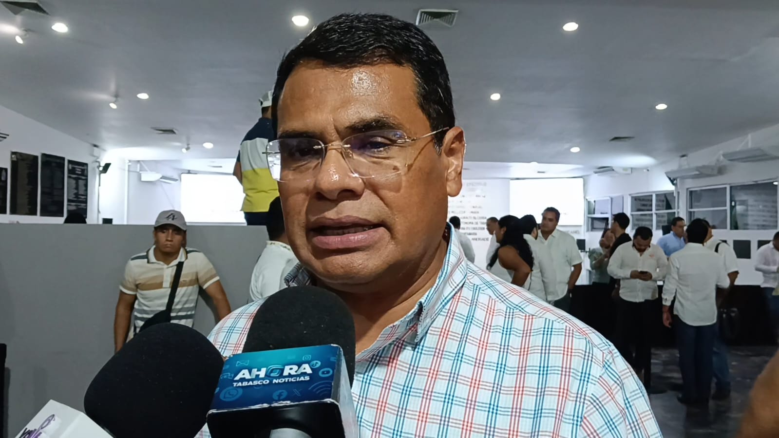 Jesús Selván pide al PRD no intervenir en la vida interna de Morena