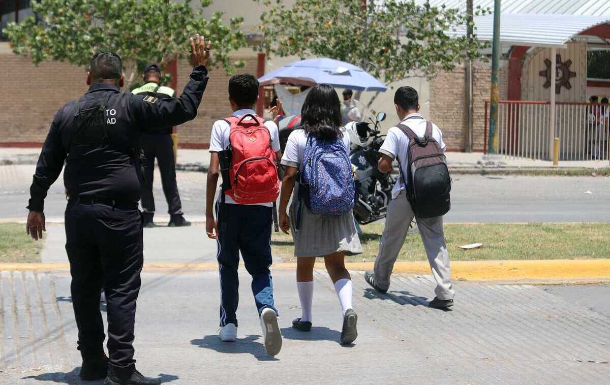 Analizará SETAB ajustes en horarios escolares ante ola de calor: Patricia Iparrea