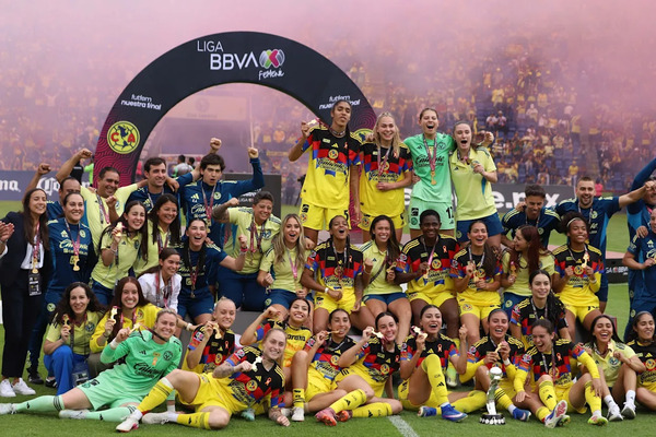 América Femenil rompe la maldición y conquista su tercera corona