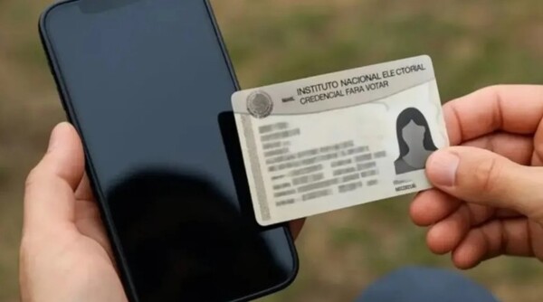 Más de 90 millones de líneas celulares siguen sin registrarse con CURP en México