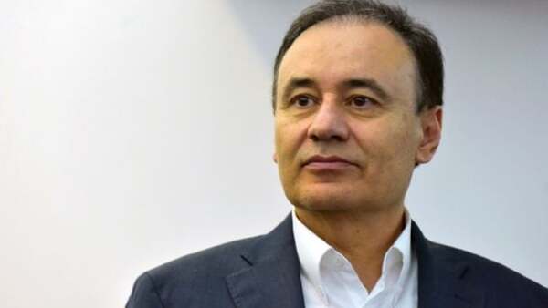Morena analiza reforma estatutaria para fortalecer representación territorial
