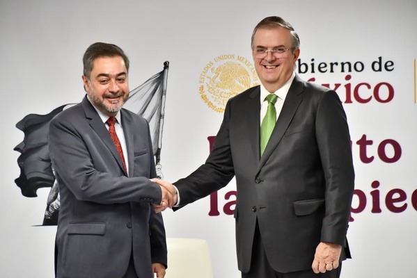 Vidal Llerenas asume la dirección del IMPI; reforzarán innovación y protección de patentes