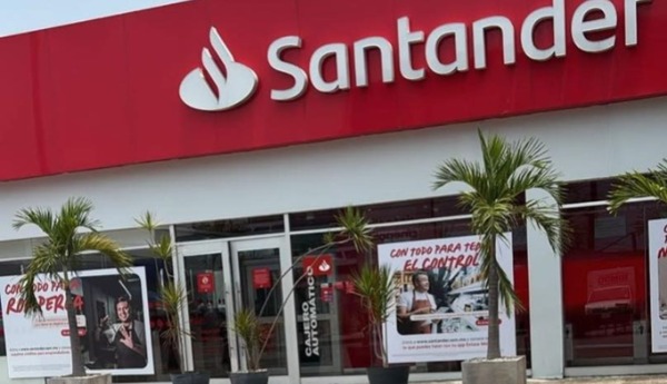 Investigan asalto a cuentahabiente en Europlaza