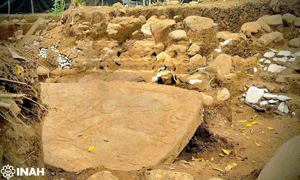 En Veracruz, el INAH descubre estructura y escultura prehispánicas con características únicas