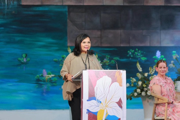 Entregan Premio Blancas Mariposas 2026