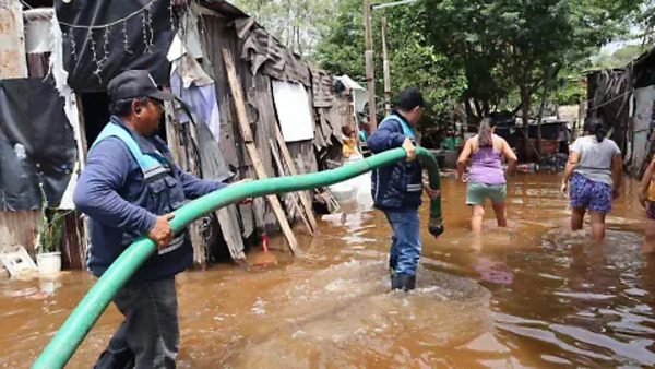 Yucatán suspende clases por intensas lluvias en la entidad