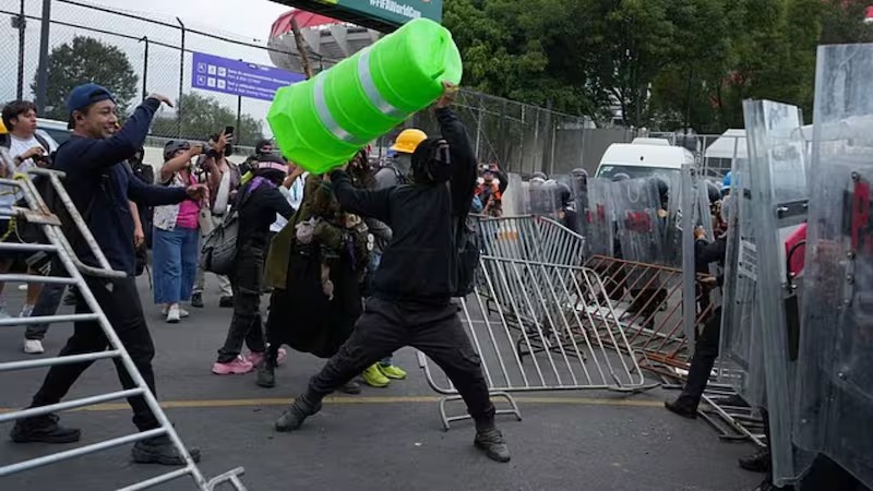 Amnistía Internacional rechaza violencia de cuerpos policiales en protestas del Mundial