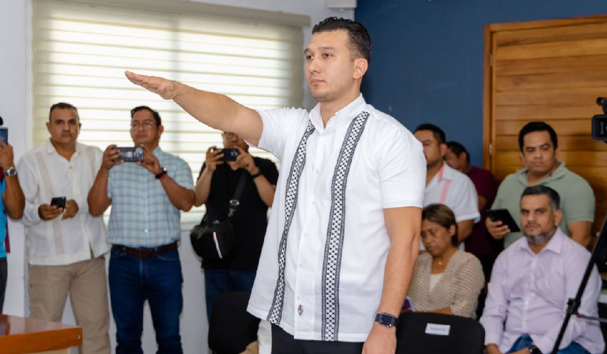 Renuncia tesorero de Tulum tras ser detenido con armas y dinero en aeropuerto de Cancún
