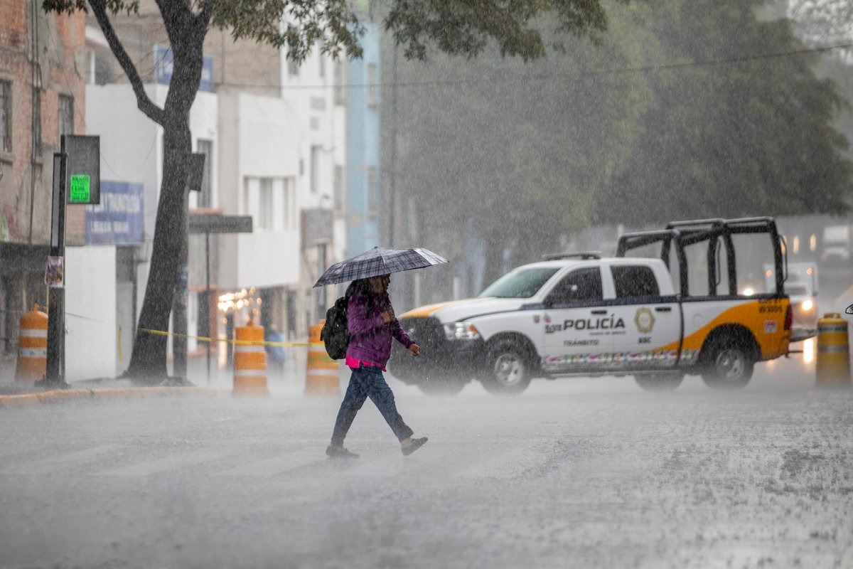 Protección Civil alerta por lluvias intensas en gran parte del país
