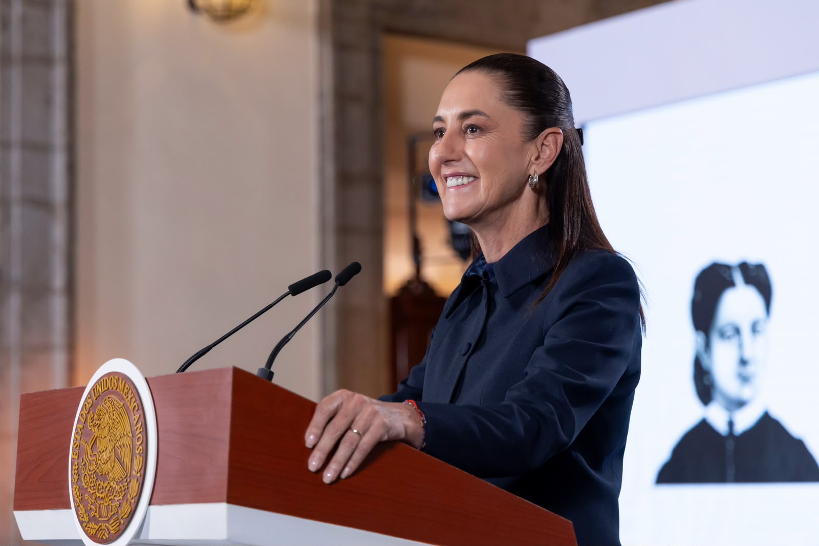 Sheinbaum convoca a México: la defensa de nuestros connacionales es tarea de todos