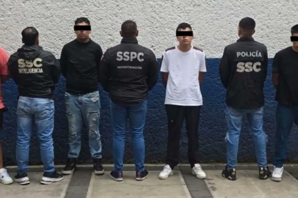 Detenidos cuatro presuntos integrantes de un grupo de extorsionadores en CDMX