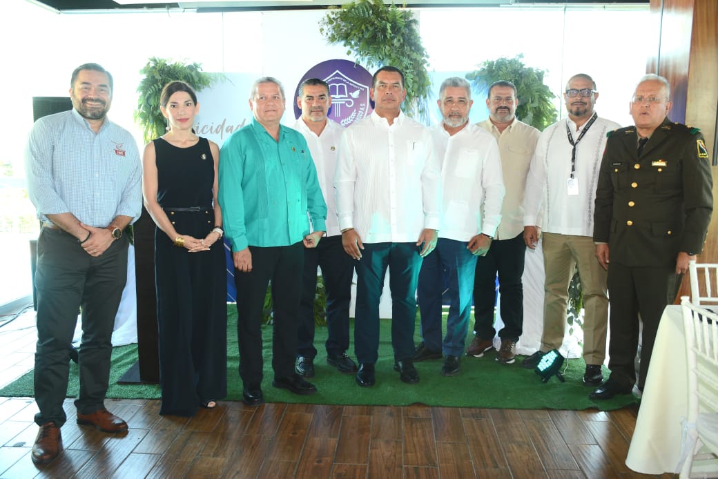 Llama la Barra y Colegio de Abogados de Tabasco a ejercer con ética ante la era tecnológica