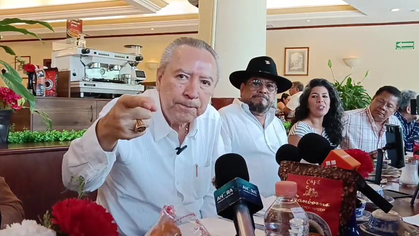 Bertruy anuncia bloque opositor de facto para 2027 e insistió en sus aspiraciones a Centro y la gubernatura