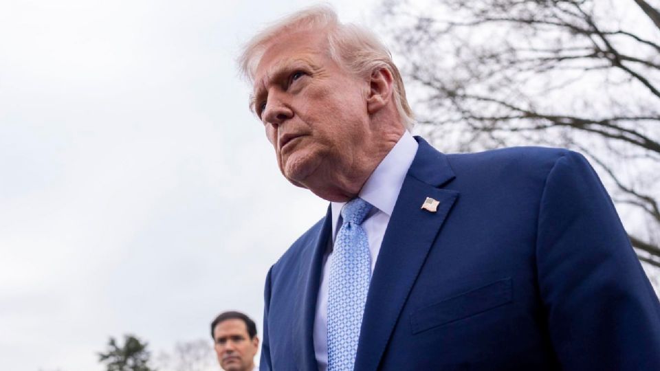 Donald Trump rechaza la suspensión de controles de tráfico del ICE tras muertes en Maine y Texas
